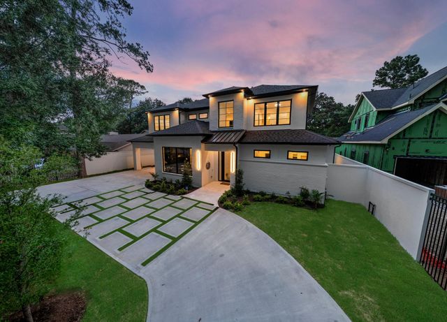 13034 Memorial Drive, Houston, TX 77079