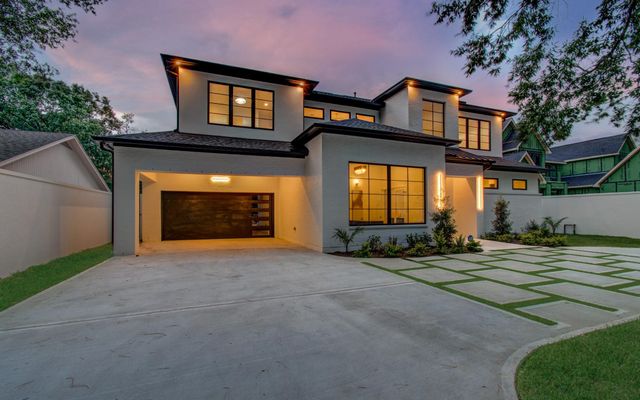 13034 Memorial Drive, Houston, TX 77079