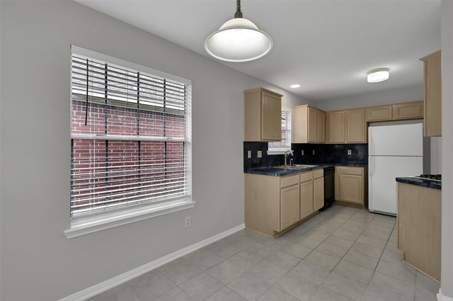 12411 Westwold Drive, Tomball, TX 77377