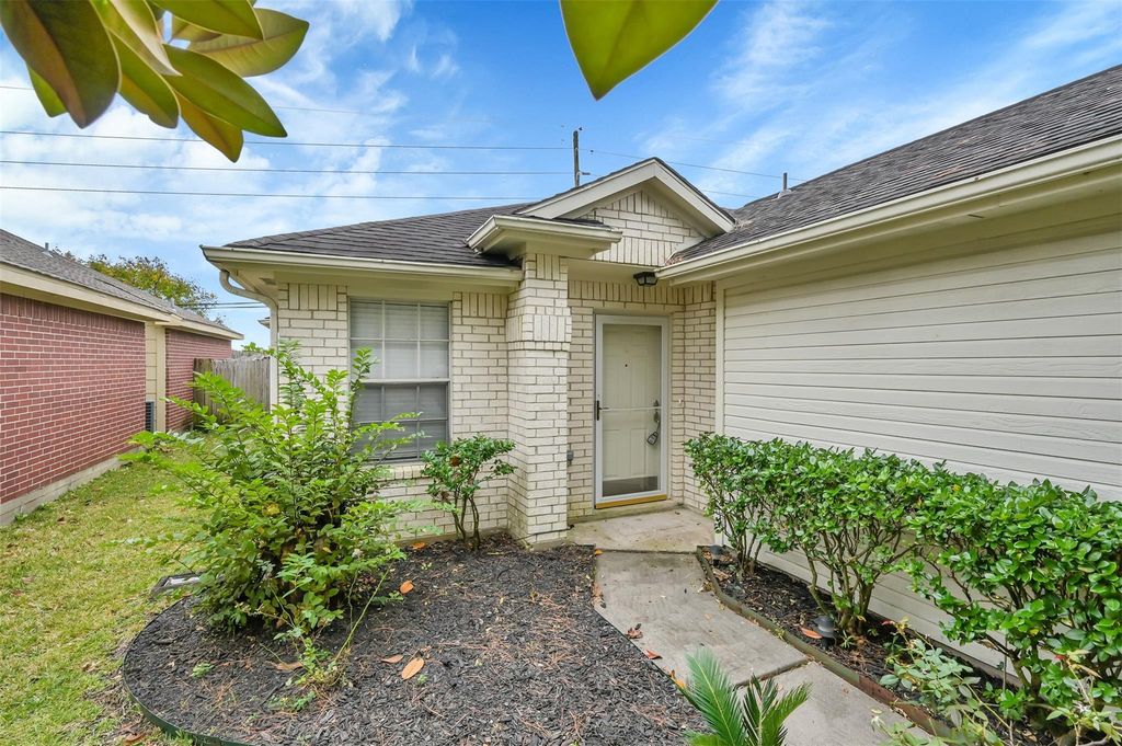 12411 Westwold Drive, Tomball, TX 77377