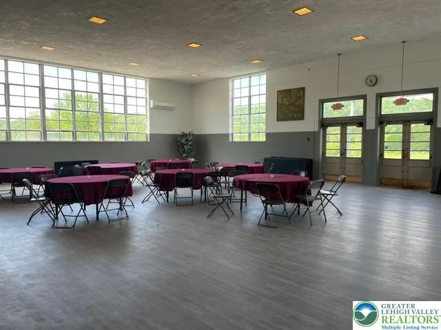 5093 Vera Cruz Road, Emmaus Boro, PA 18049