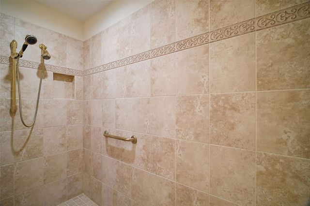 1637 MOUNT CROGHAN TRAIL, The Villages, FL 32162