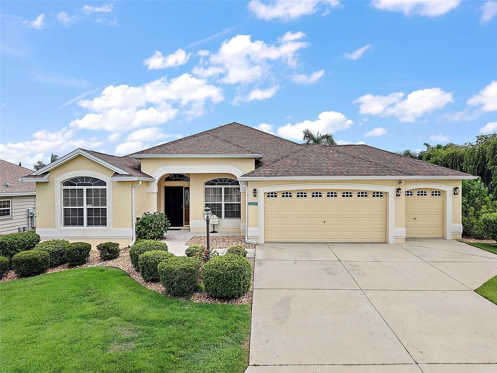 1637 MOUNT CROGHAN TRAIL, The Villages, FL 32162