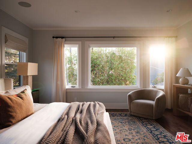 101 N Gower Street, Los Angeles, CA 90004