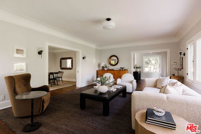 101 N Gower Street, Los Angeles, CA 90004
