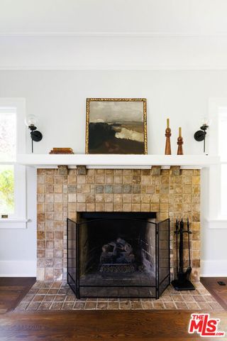 101 N Gower Street, Los Angeles, CA 90004