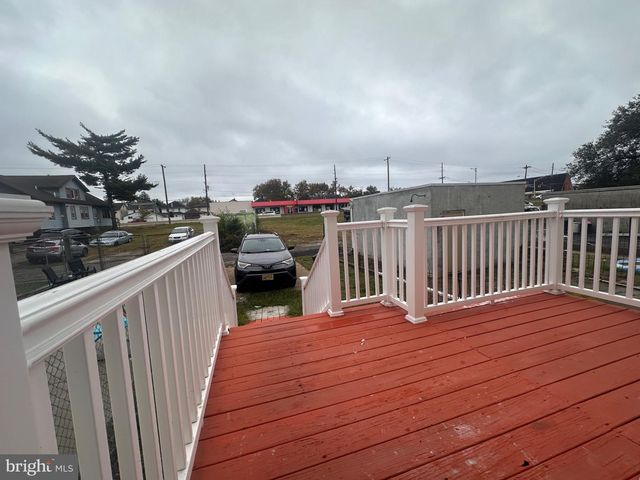 4612 WOODLAND AVE, Pennsauken, NJ 08110