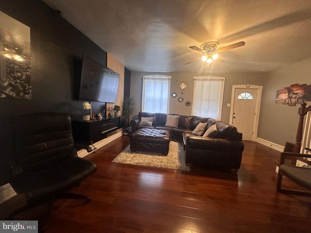 4612 WOODLAND AVE, Pennsauken, NJ 08110