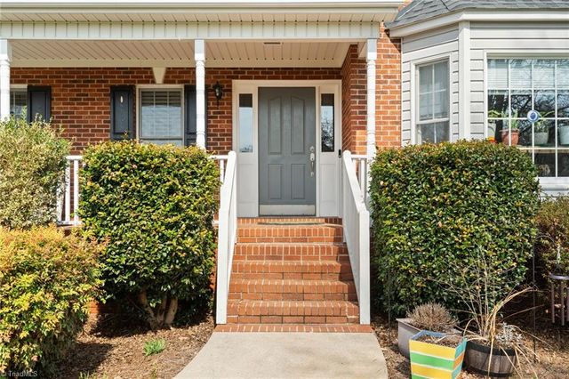 6305 Armsby Road, Clemmons, NC 27012