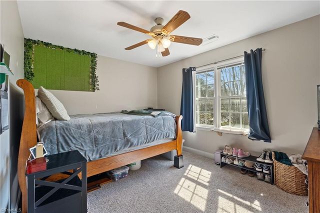 6305 Armsby Road, Clemmons, NC 27012