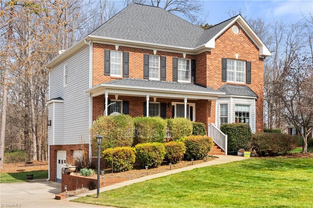 6305 Armsby Road, Clemmons, NC 27012