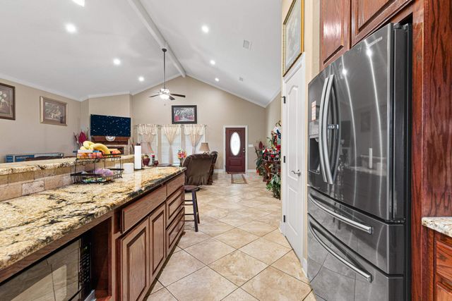 3688 Holly Rd, Gilmer, TX 75644