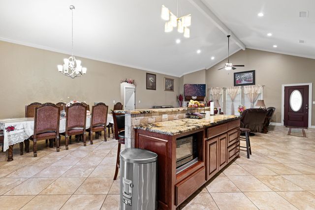 3688 Holly Rd, Gilmer, TX 75644