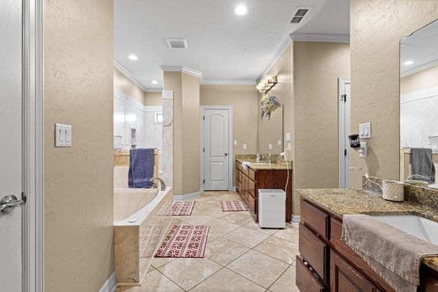 3688 Holly Rd, Gilmer, TX 75644