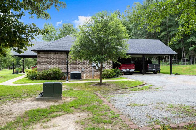 3688 Holly Rd, Gilmer, TX 75644