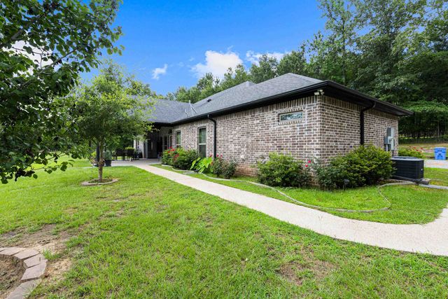3688 Holly Rd, Gilmer, TX 75644