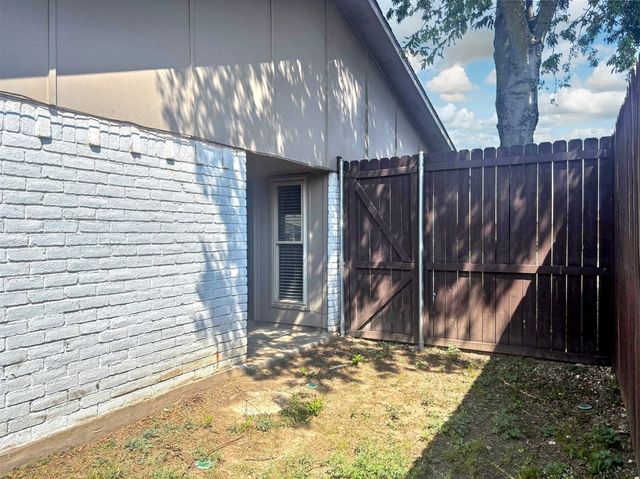 10238 White Elm Road, Dallas, TX 75243