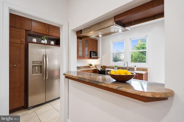 5018 3RD ST NW, Washington, DC 20011
