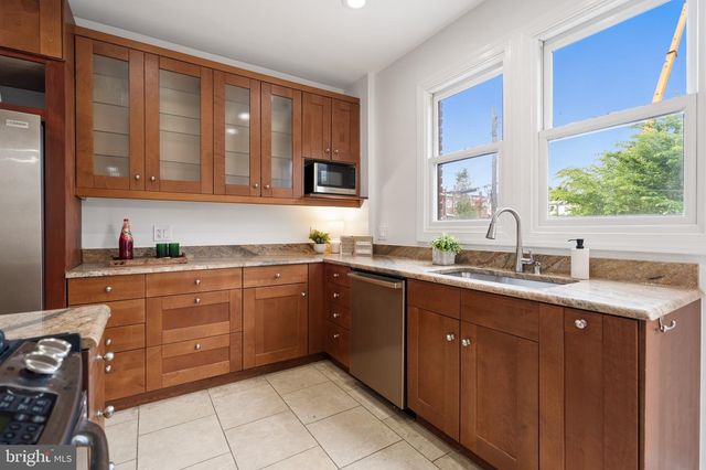 5018 3RD ST NW, Washington, DC 20011