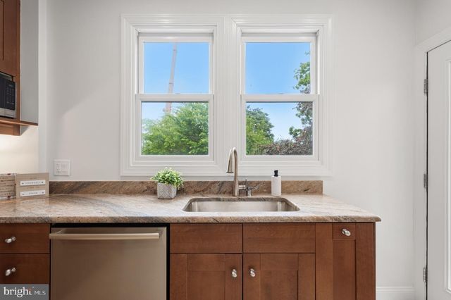 5018 3RD ST NW, Washington, DC 20011