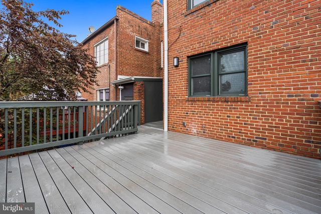5018 3RD ST NW, Washington, DC 20011
