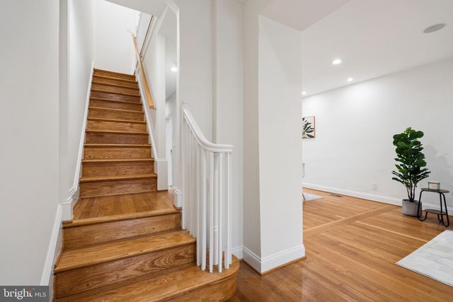 5018 3RD ST NW, Washington, DC 20011