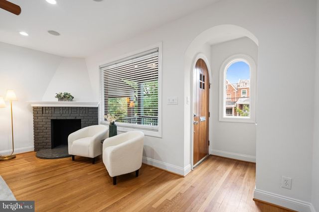 5018 3RD ST NW, Washington, DC 20011