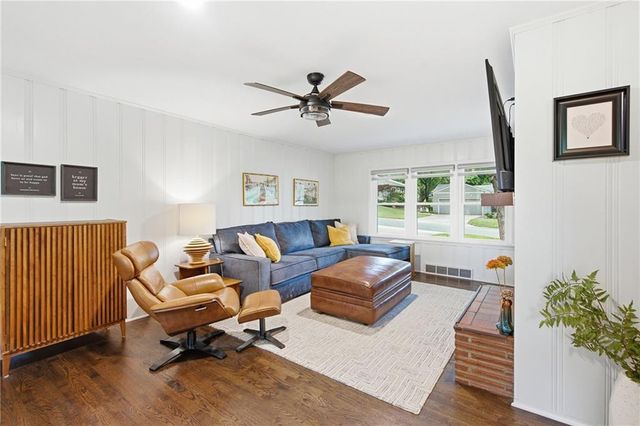 5408 W 65th Place, Prairie Village, KS 66202