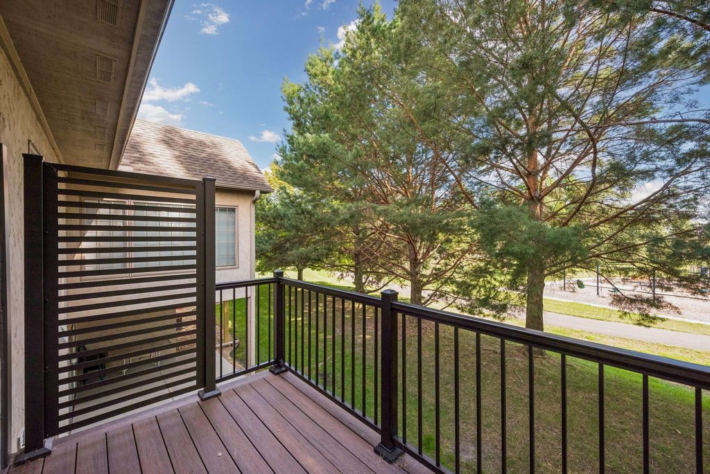 8459 Rosewood Drive, Chanhassen, MN 55317 — photo 4