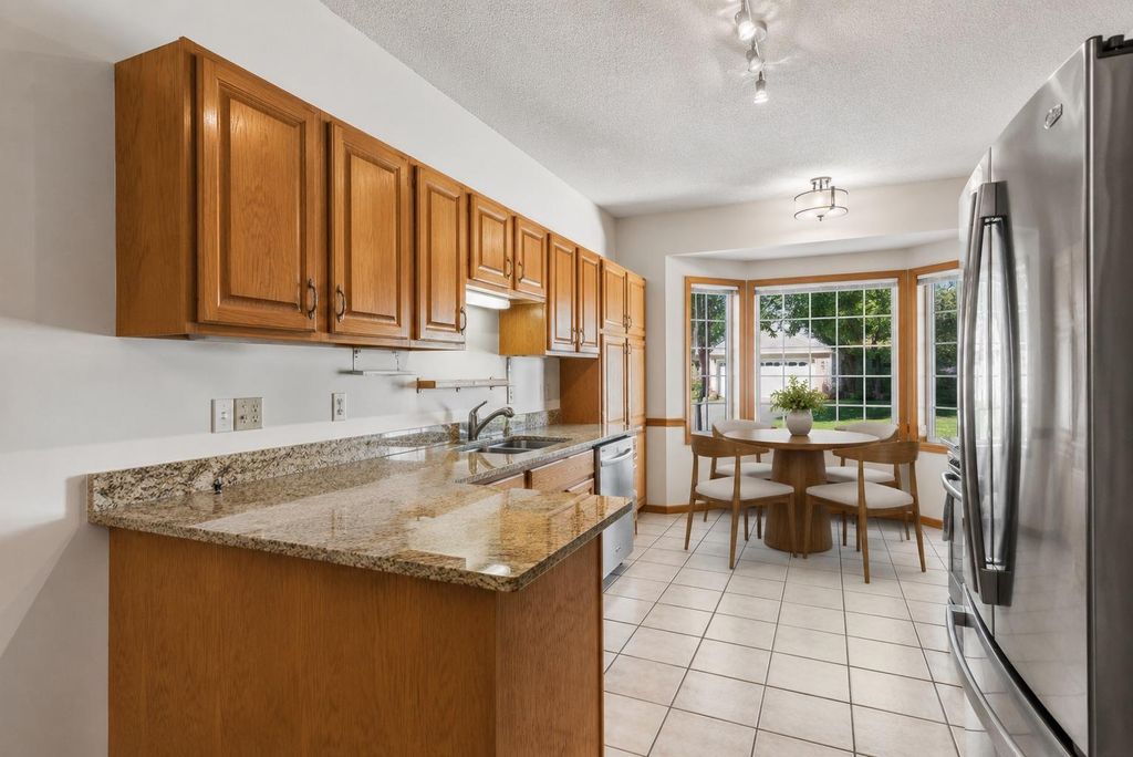 8459 Rosewood Drive, Chanhassen, MN 55317 — photo 5