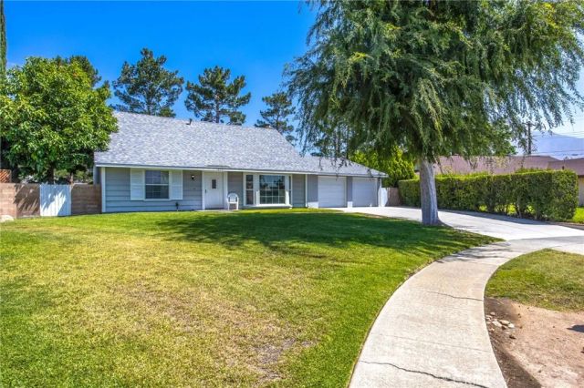 7059 Cienega, Highland, CA 92346
