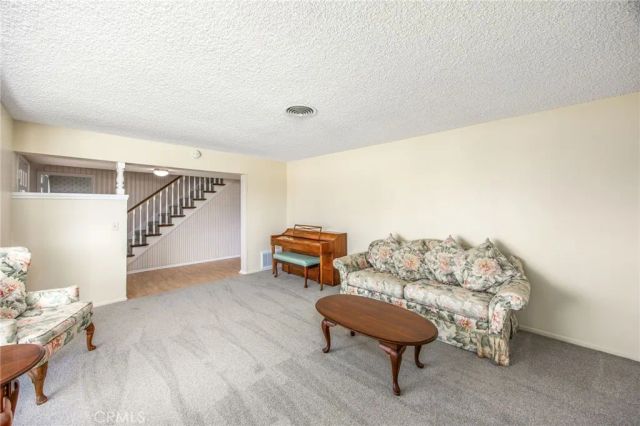 7059 Cienega, Highland, CA 92346