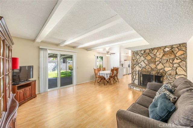7059 Cienega, Highland, CA 92346