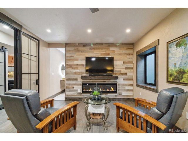 11407 Jasper St, Commerce City, CO 80022