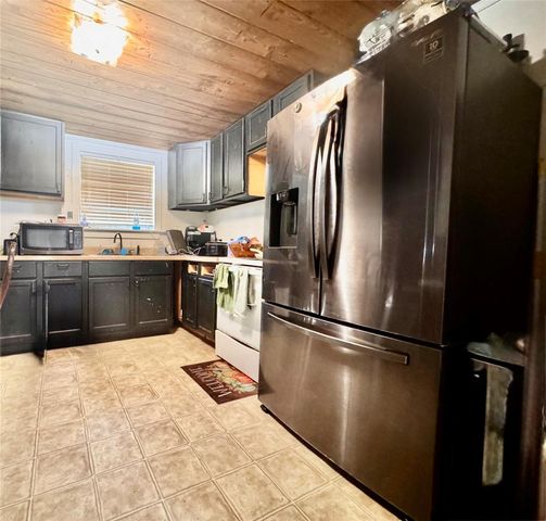 19358 Bull Road, Brazoria, TX 77422