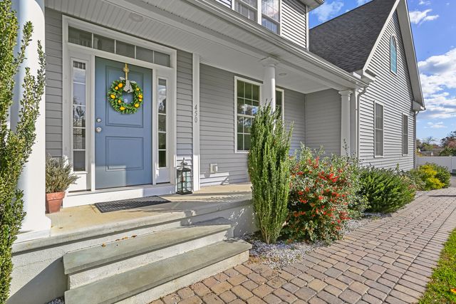 450 James Farm Road, Stratford, CT 06614