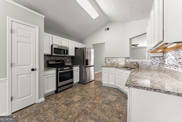 5433 Evergreen Forest Court, Flowery Branch, GA 30542