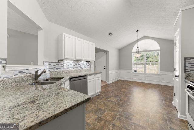5433 Evergreen Forest Court, Flowery Branch, GA 30542