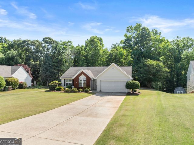 5433 Evergreen Forest Court, Flowery Branch, GA 30542
