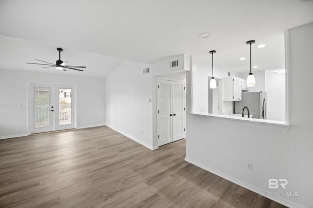 6194 St Hwy 59 C7, Gulf Shores, AL 36542