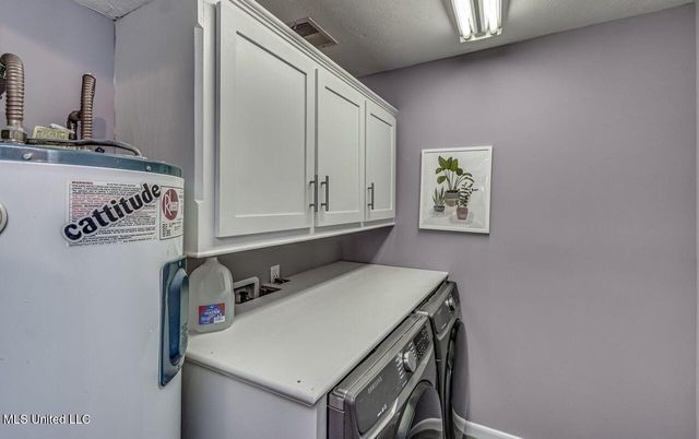 114 River Place, Jackson, MS 39211