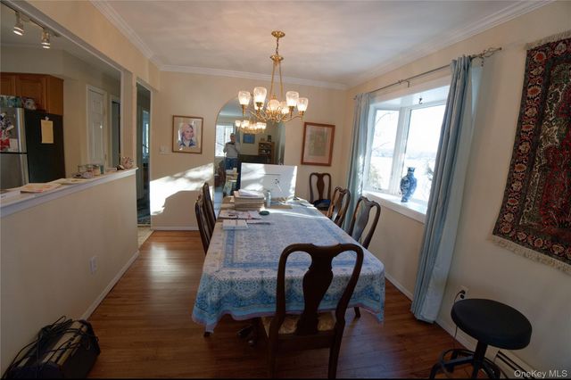 215 Lakeside Trail, Ridge, NY 11961