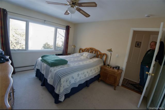 215 Lakeside Trail, Ridge, NY 11961