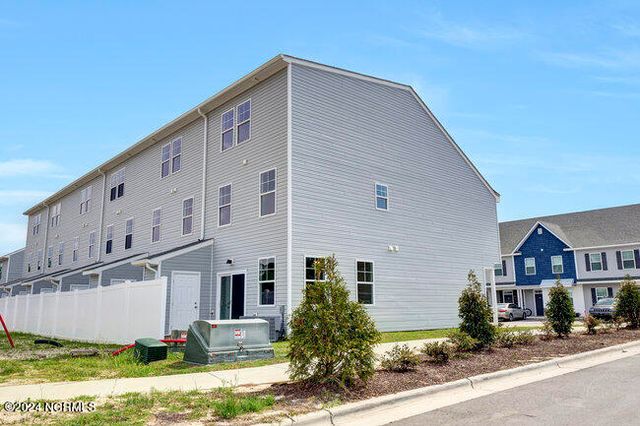 309 Starfish Lane, N Topsail Beach, NC 28460