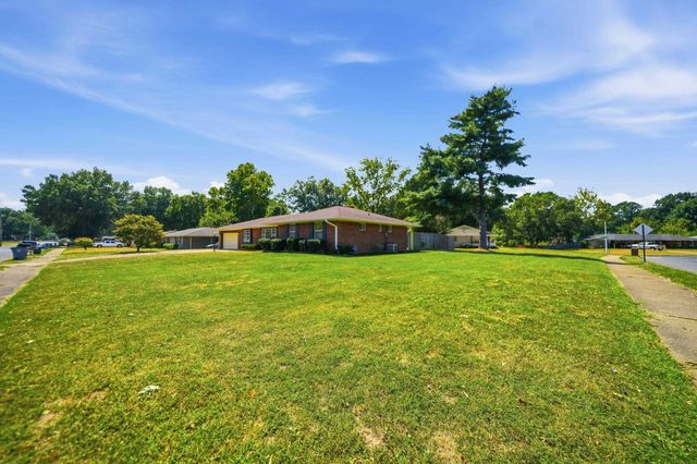 5073 WHITWORTH RD, Memphis, TN 38116