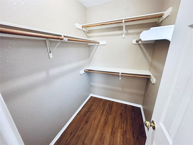 8814 Schick RD B, Austin, TX 78729