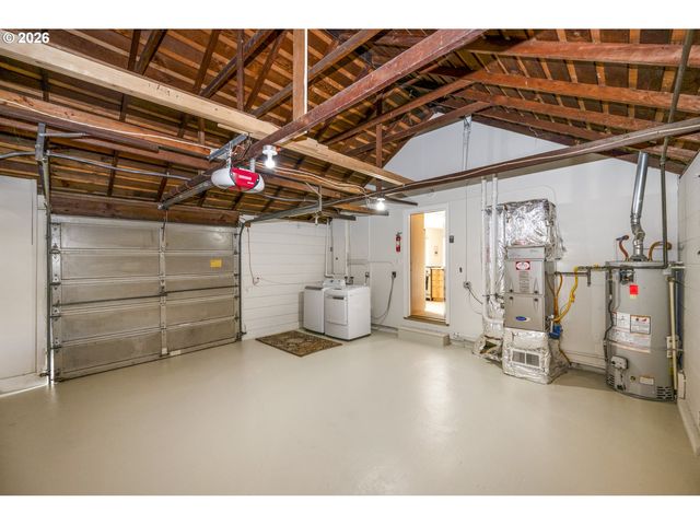6345 Ne 35TH Pl, Portland, OR 97211