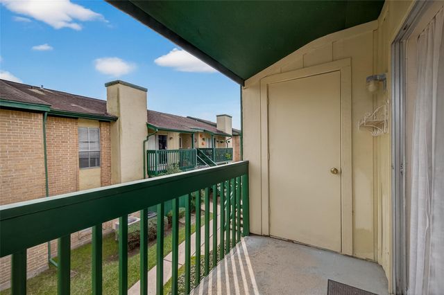 1516 Bay Area Boulevard H10, Houston, TX 77058