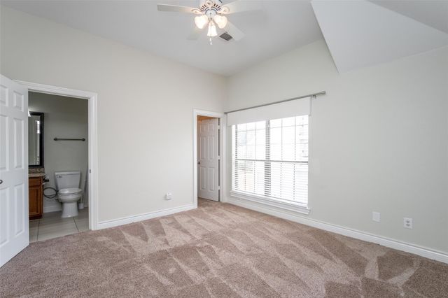 9147 Lago Crest Drive, Houston, TX 77054