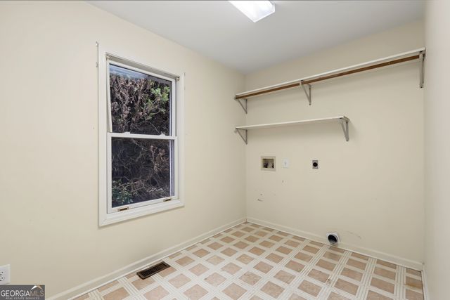 134 Cannafax Road, Barnesville, GA 30204